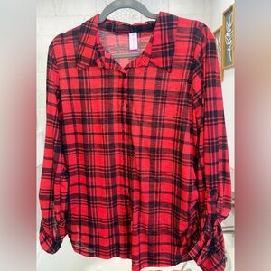 No Boundaries Red and Black Plaid Shirt